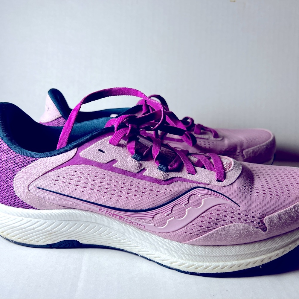 Saucony Pink/Blue